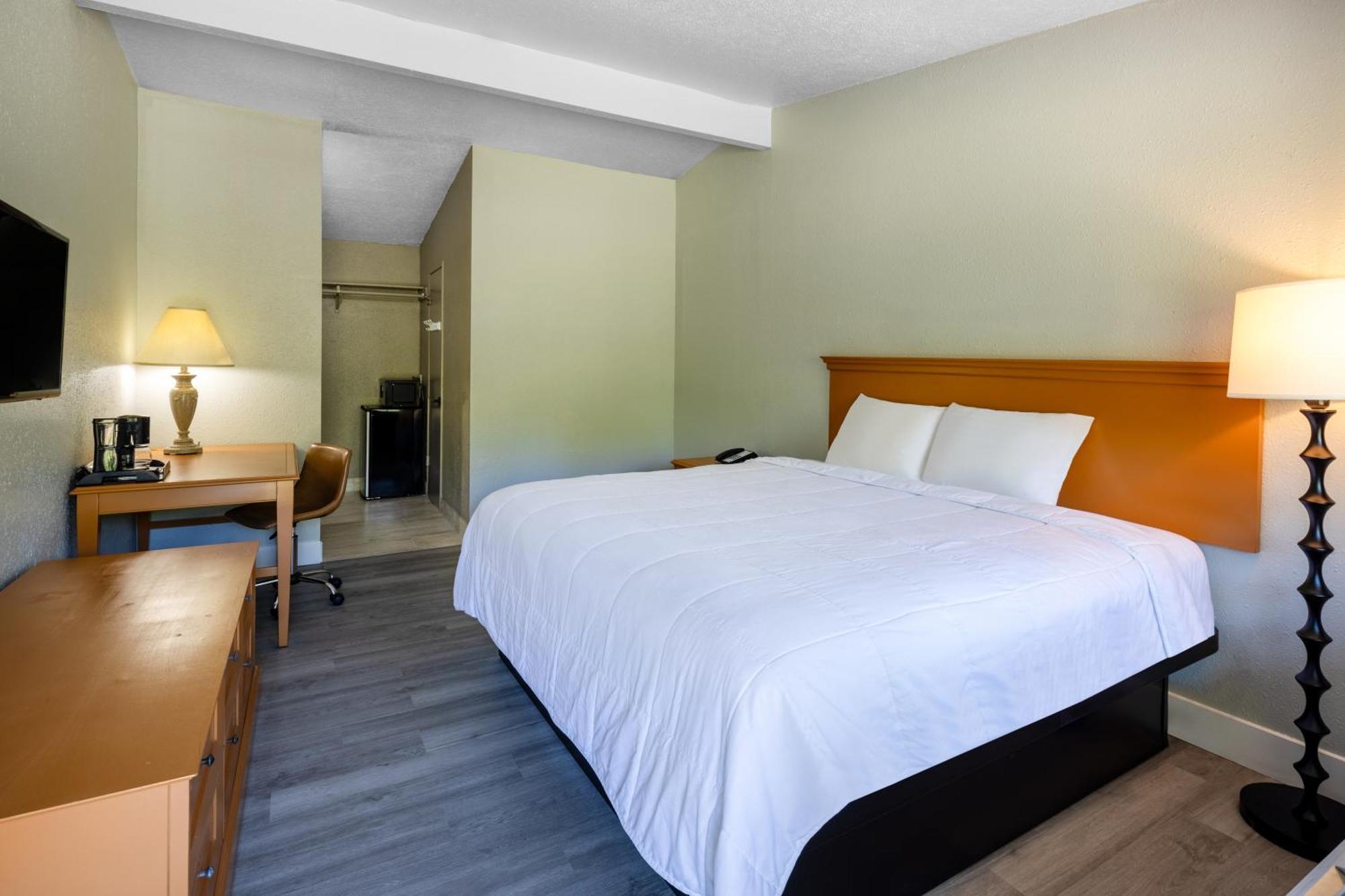 Ocean Inn & Suites Aberdeen Buitenkant foto